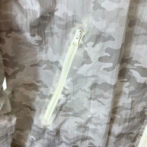 Zyia Active Sage Gray Camo Print Lightweight Hooded Active Zip Up Jacket Size XL - Picture 8 of 15